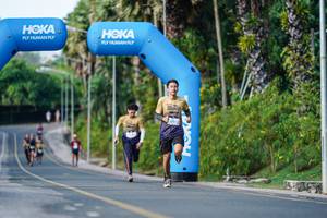 BIB: 1900
                            <button type="button" onclick="openModal(22575416)" class="btn btn-primary btn-sm float-right btn-popup" data-toggle="modal" data-target=".modal-high-quality">
                        <i class="fas fa-shopping-cart"></i> Add to Cart
                    </button>
                                            <button type="button" onclick="isThisMe(22575416, true)" class="btn btn-success btn-sm float-right btn-popup btn-isme hidden" data-toggle="tooltip" data-placement="bottom" title="นี่คือรูปของคุณใช่ไหม คลิกที่นี่เพื่อเอาเข้าอัลบั้ม">
                        <i class="fas fa-plus"></i> Add to album
                    </button>
                    <button type="button" onclick="isThisMe(22575416, false)" class="btn btn-warning btn-sm float-right btn-popup btn-isnotme hidden">
                        <i class="fas fa-ban"></i> Remove from album
                    </button>